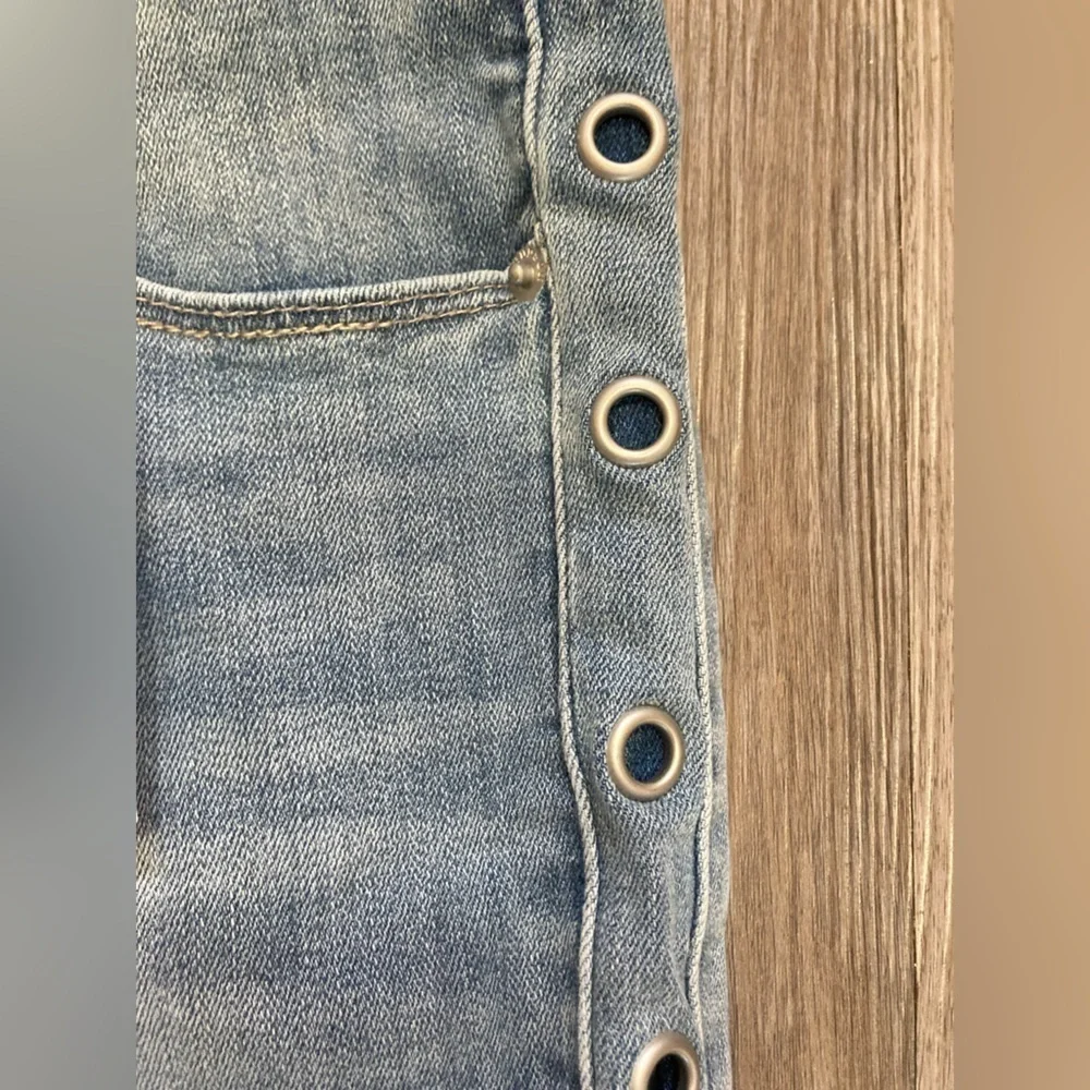 Hudson Kids Girls Studded Girlfriend Straight Fit Jeans Size 14”